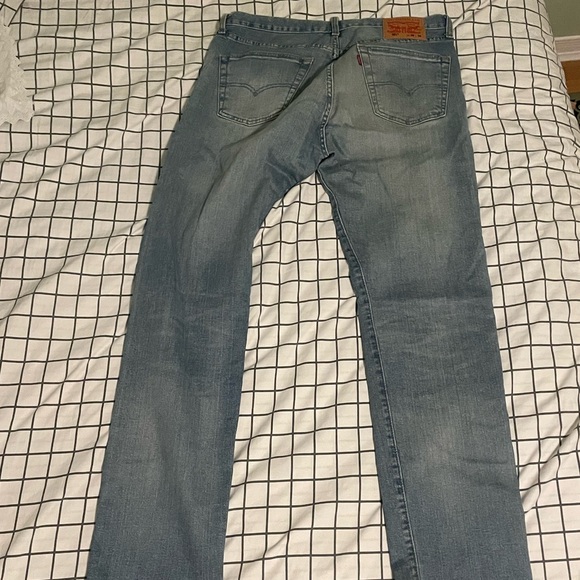 Levi Jean 34x34 - Picture 2 of 3